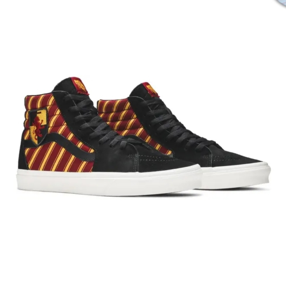 Kids 3.5 Vans Harry Potter Gryffindor SK8 High-Top Sneakers